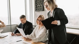 Avantages et Inconvénients de l'EURL : Guide 2025