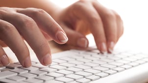 Devenir sous-titreur freelance : Comment faire ?