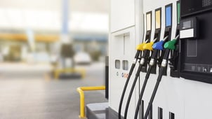Ouvrir une station service​ : Notre guide 2025