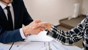 Clause d'agrément en SAS : rôle et intégration (2026)